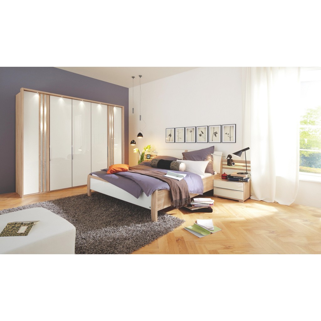 Musterring schlafzimmer in weiß